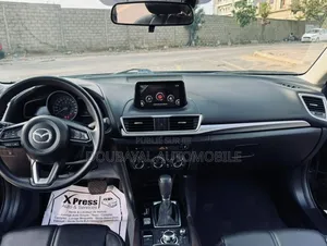 Mazda 3 2017 Noir Mat