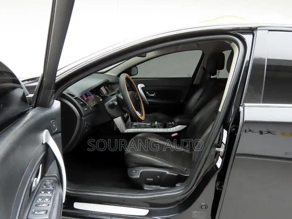 Renault Samsung SM6 1.5 Diesel FWD 2017 Noir