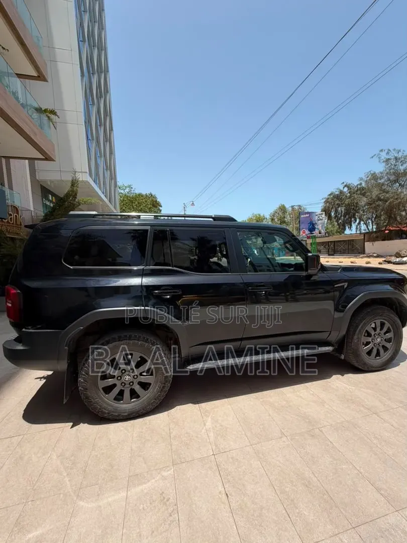 Toyota Land Cruiser Prado 2025 Noir