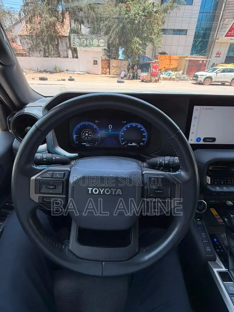 Toyota Land Cruiser Prado 2025 Noir