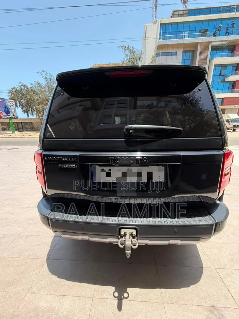 Toyota Land Cruiser Prado 2025 Noir