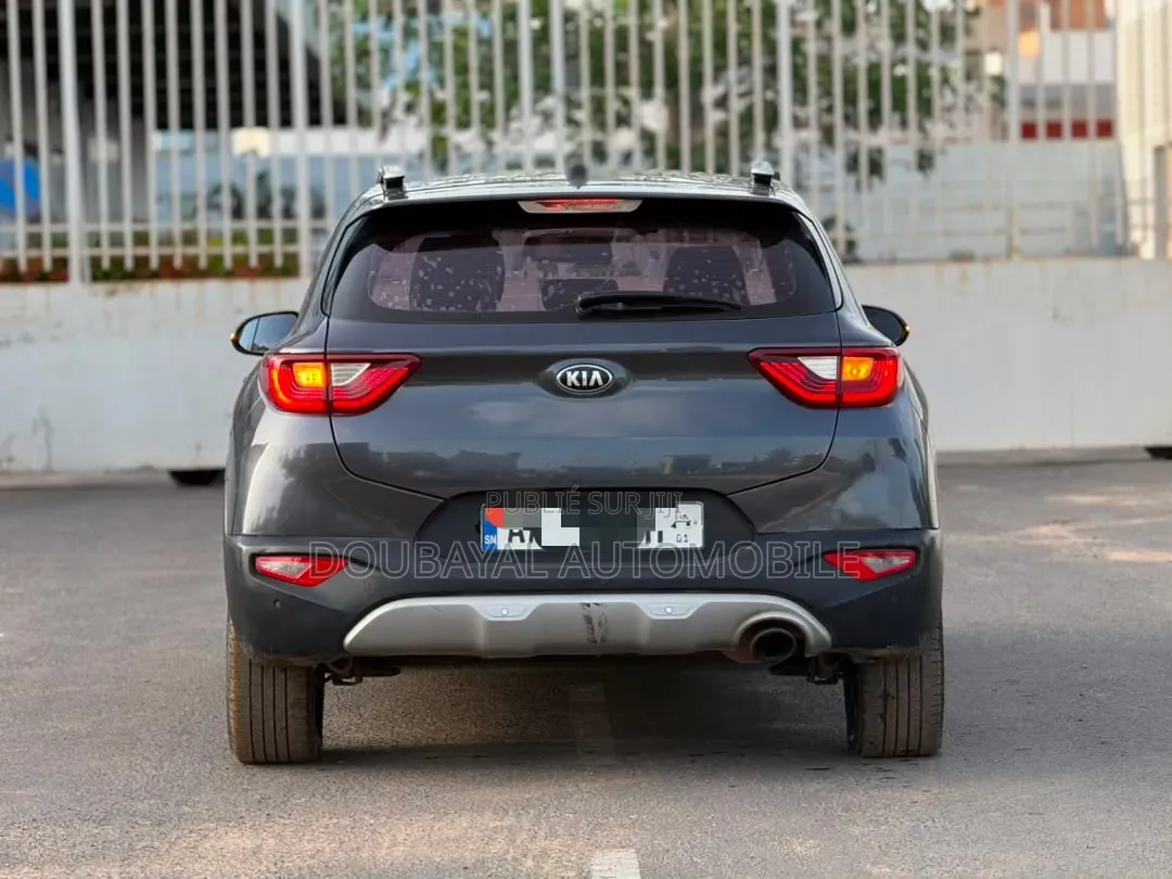 Kia Stonic 2017 Gris