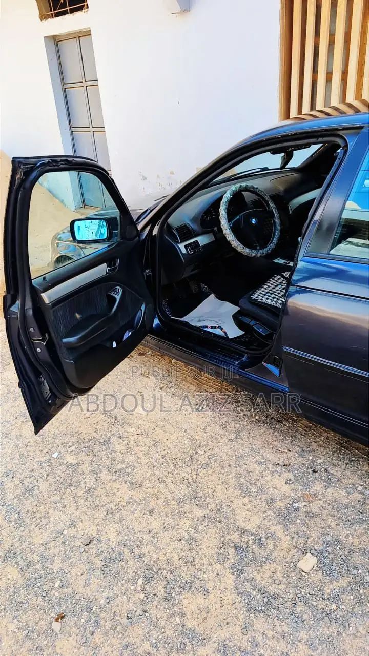 BMW 320d 2002 Bleu