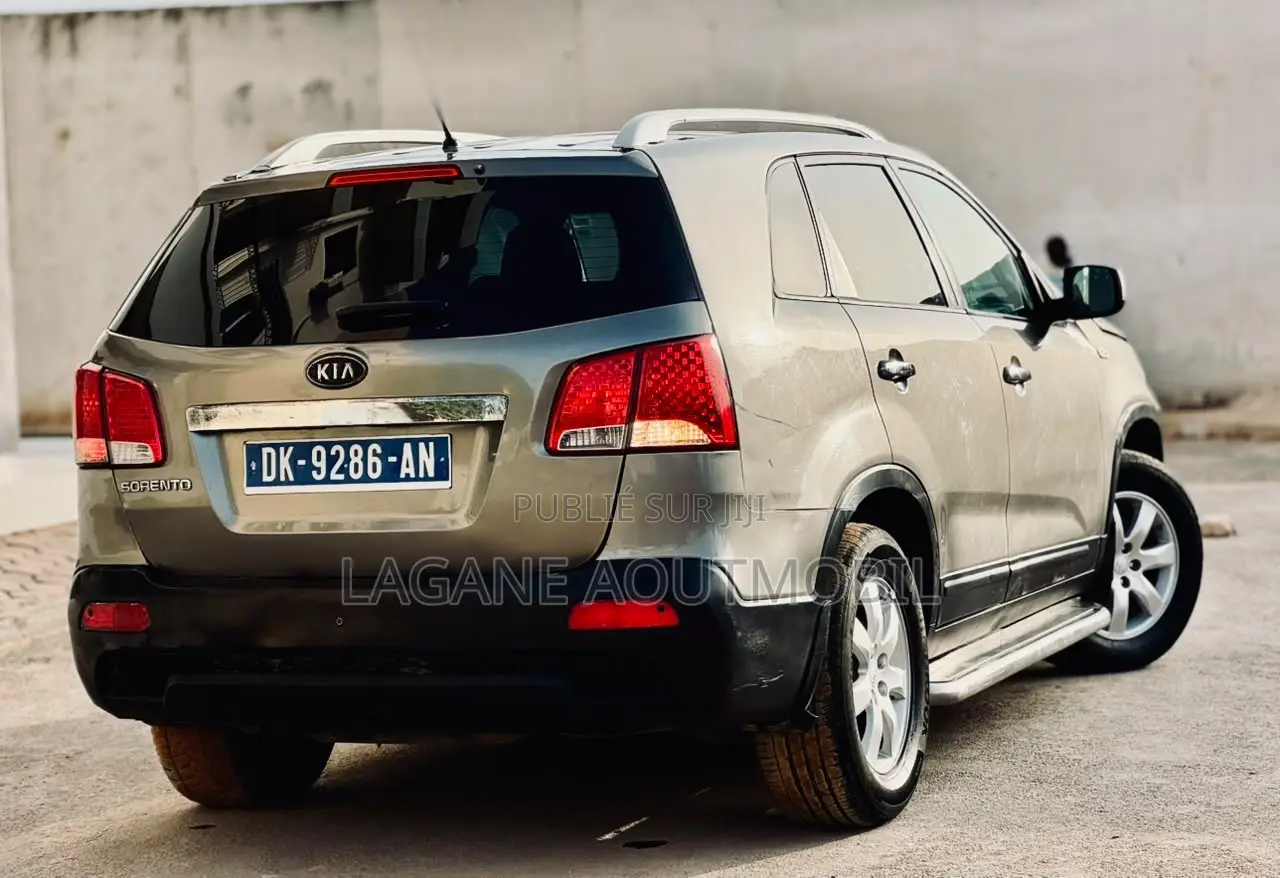 Kia Sorento LX 2012 Gris