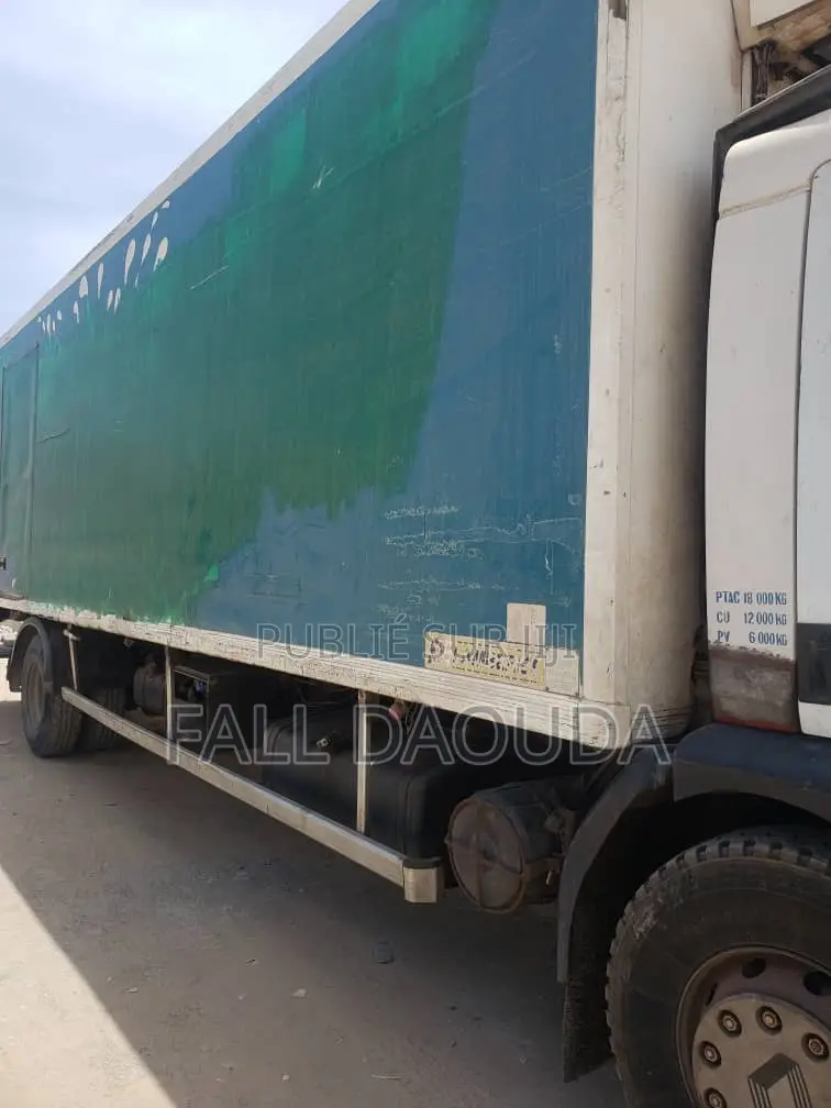 Restaurant DX Année2011 Diesel Manuel Moto Ordinaire 20 Tonnes