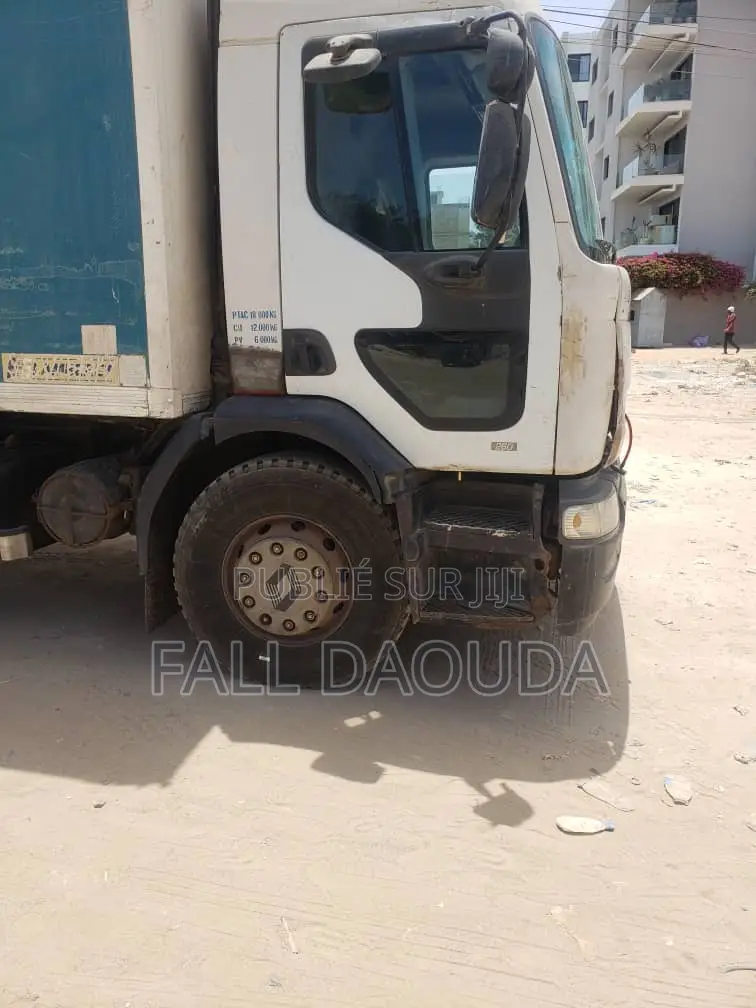 Restaurant DX Année2011 Diesel Manuel Moto Ordinaire 20 Tonnes