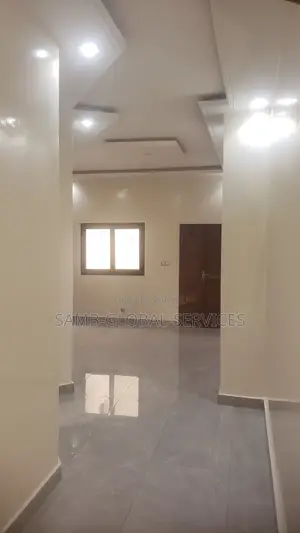3chbre Appartement dans Yoff à Louer