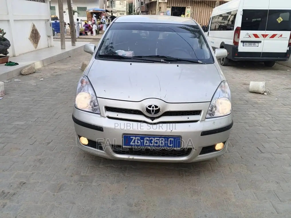 Toyota Verso 2011 Autre