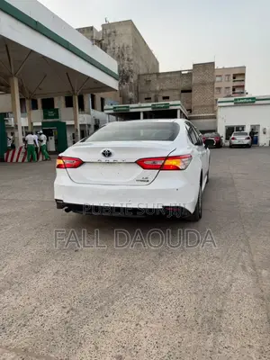 Toyota Camry 2019 Blanc