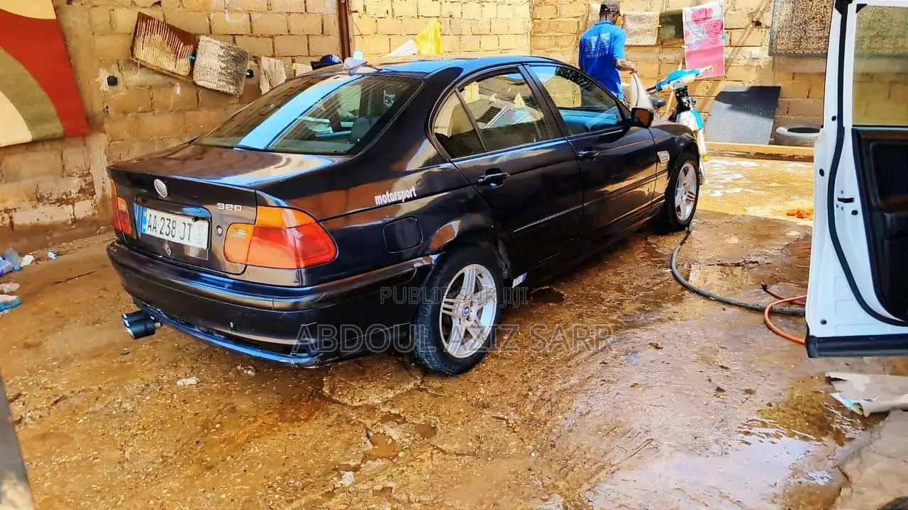 BMW 320d 2002 Bleu