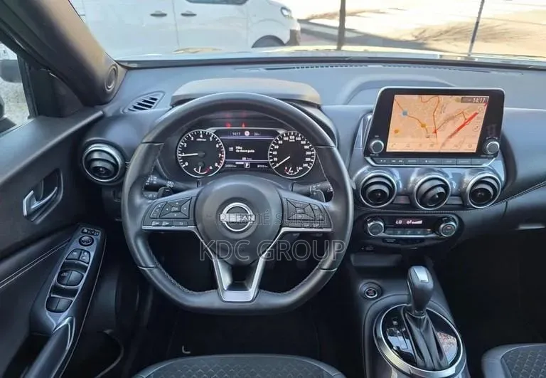 Nissan Juke 2023 Gris