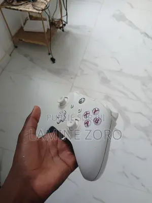 Xbox Series S Avec Mannette Et Hdmi