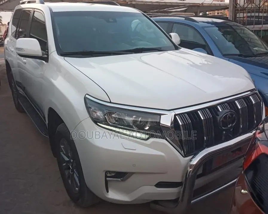 Toyota Land Cruiser Prado 2021 Blanc