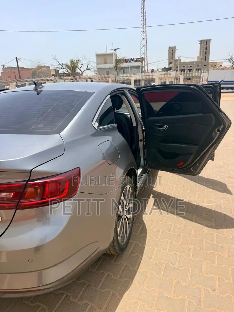 Renault Samsung SM6 2016 Gris