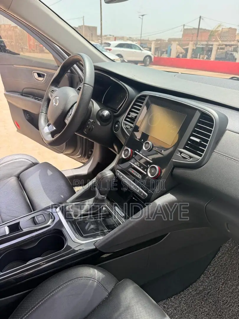 Renault Samsung SM6 2016 Gris