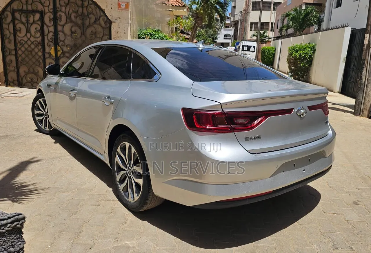 Renault Samsung SM6 2017 Gris