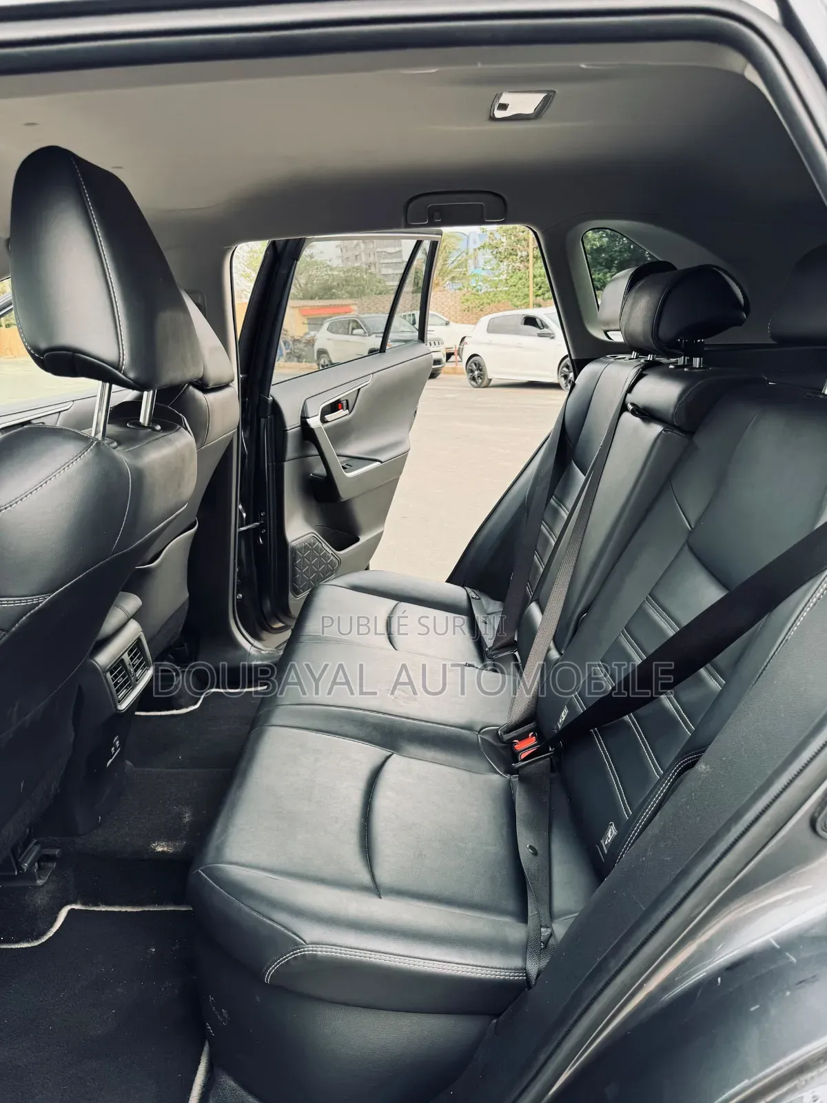 Toyota RAV4 2020 Noir Mat