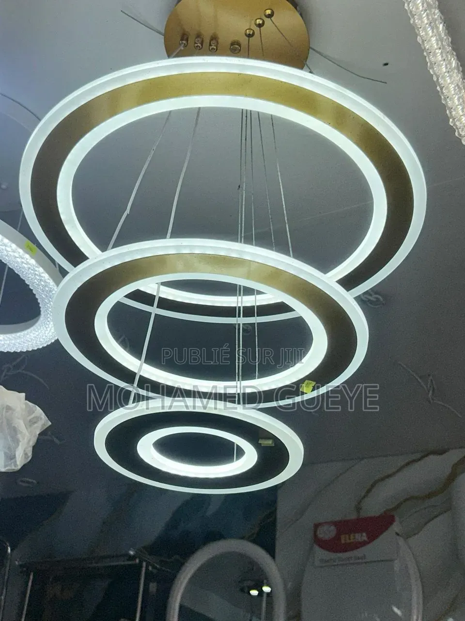 Lustre De Qualité Supérieure