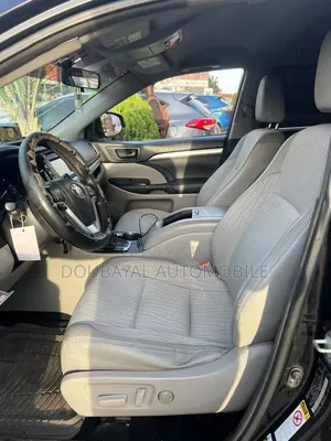 Toyota Highlander 2016 Noir Mat