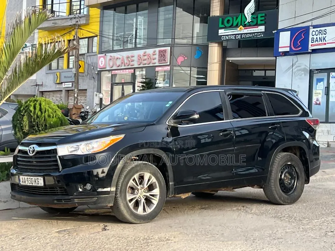 Toyota Highlander 2016 Noir Mat