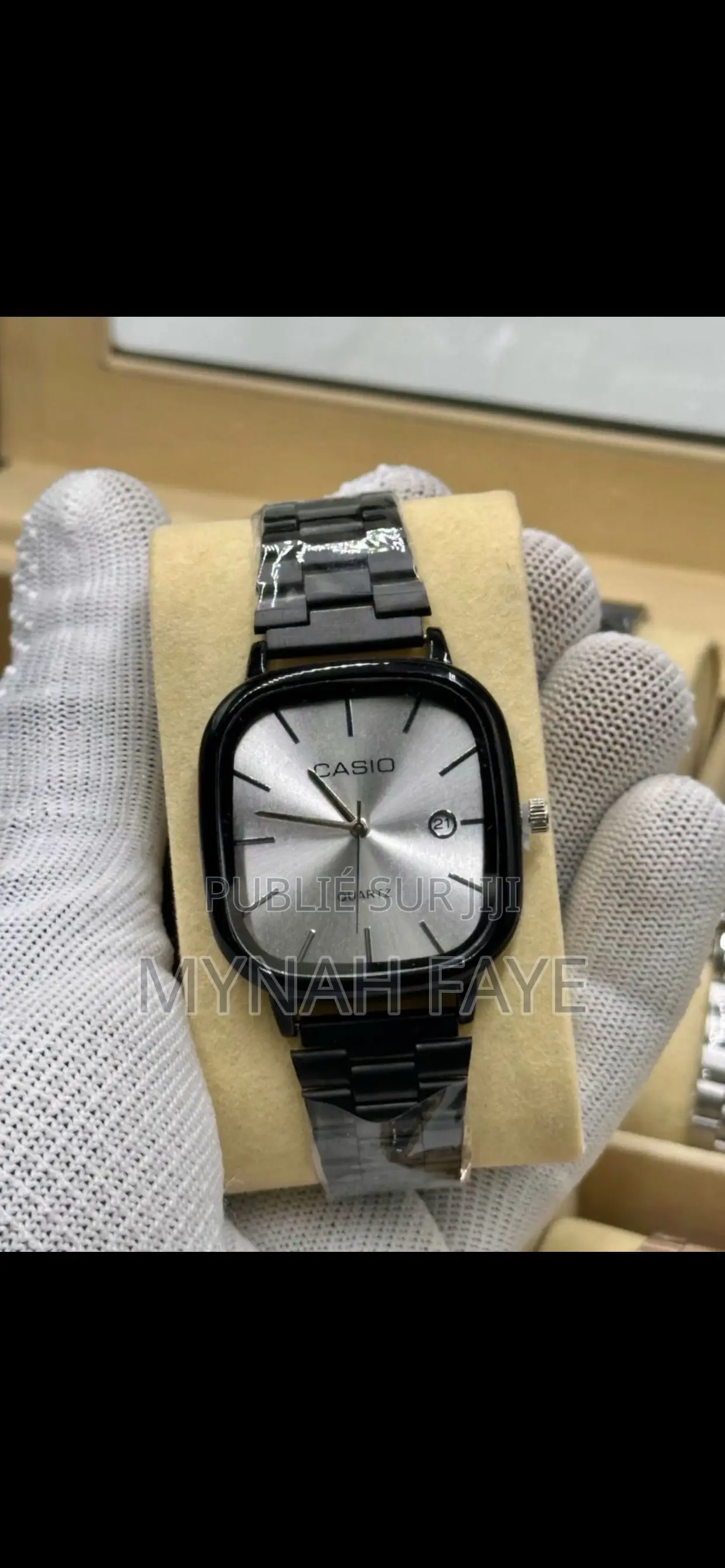 Montre Homme Et Femme Unisexe Très Jolie