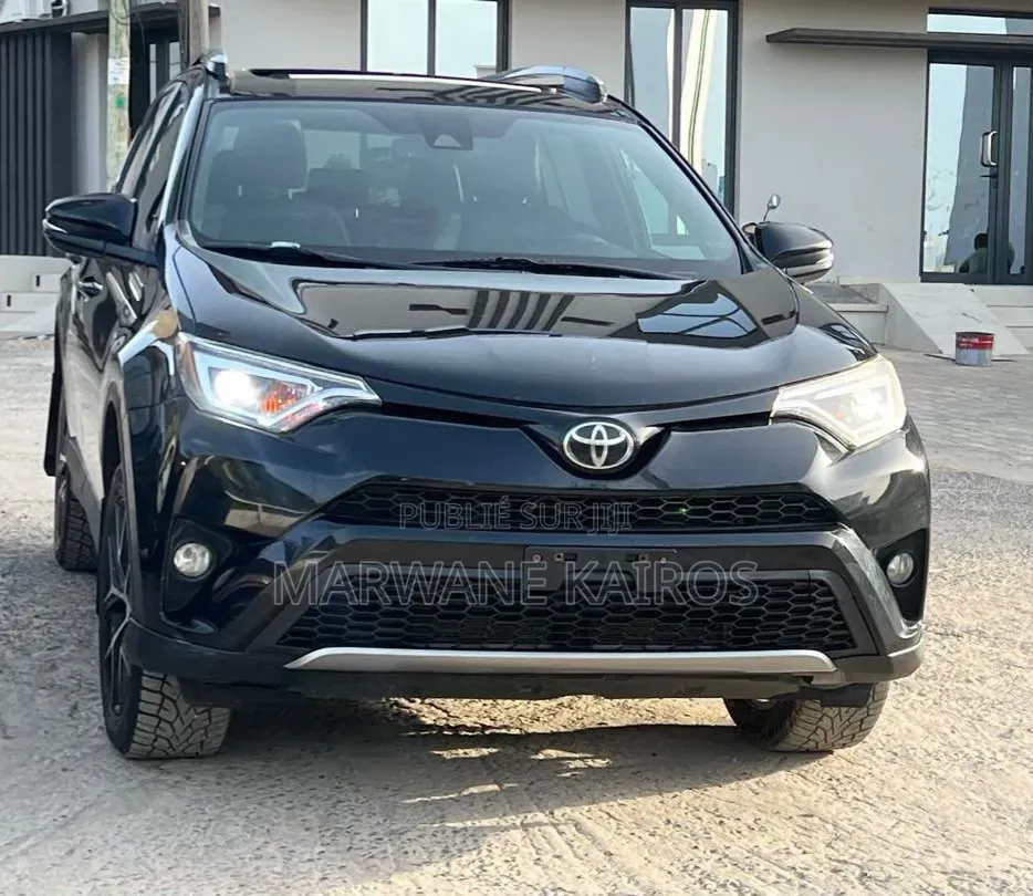 Toyota RAV4 2018 Noir
