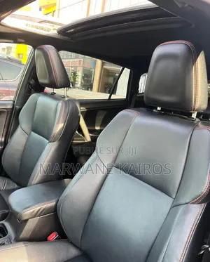 Toyota RAV4 2018 Noir