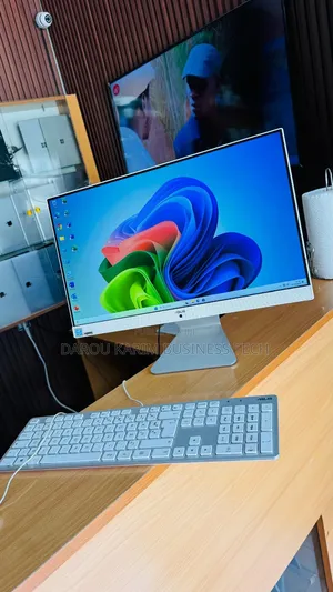 Nouveau Ordinateur de bureau Asus Autre 8GB Intel Celeron SSD 256GB