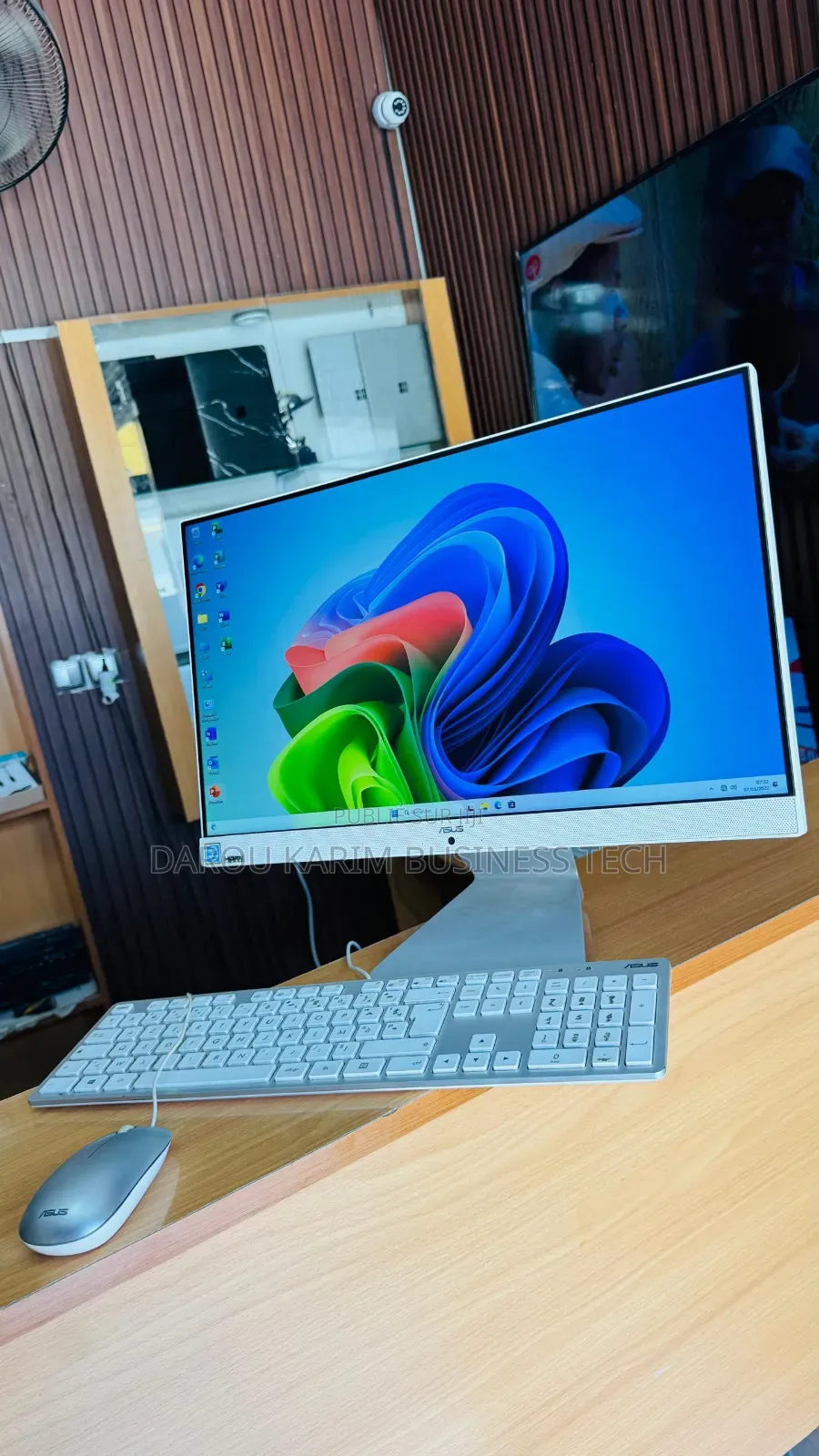 Nouveau Ordinateur de bureau Asus Autre 8GB Intel Celeron SSD 256GB