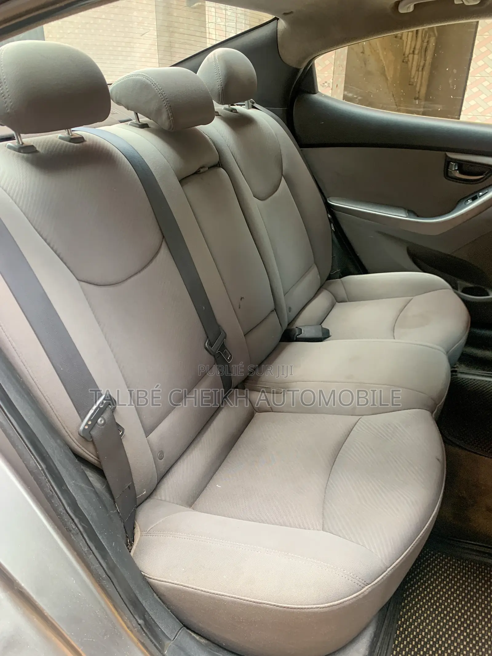 Hyundai Elantra 2011 Gris