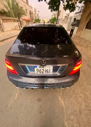 Mercedes-Benz C63 2015 Noir