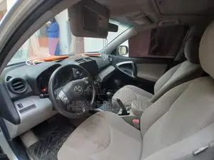 Toyota RAV4 2.5 4x4 2012 Gris