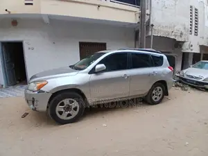 Toyota RAV4 2.5 4x4 2012 Gris