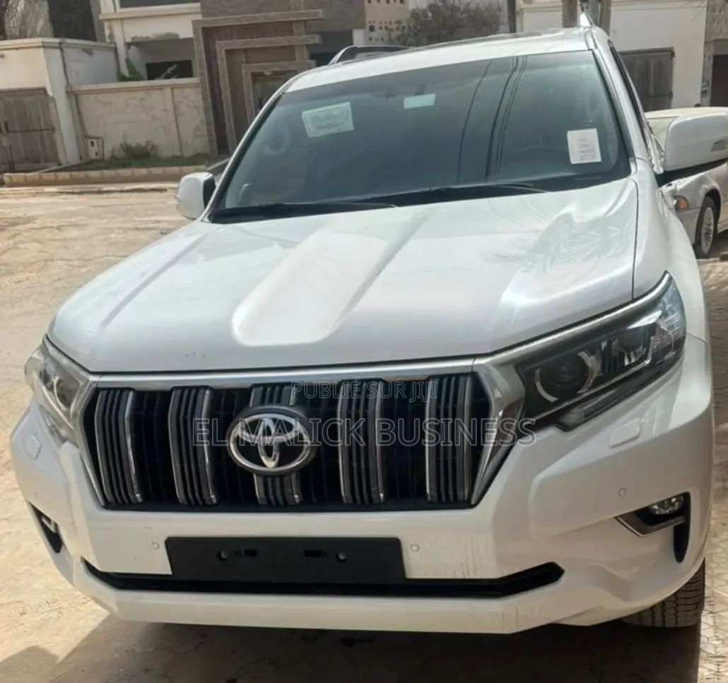 Nouveau Toyota Land Cruiser Prado 2025 Blanc