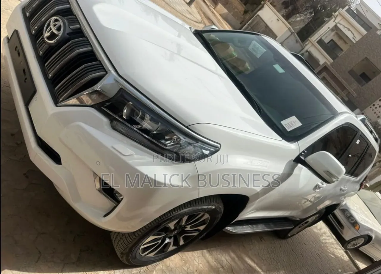 Nouveau Toyota Land Cruiser Prado 2025 Blanc