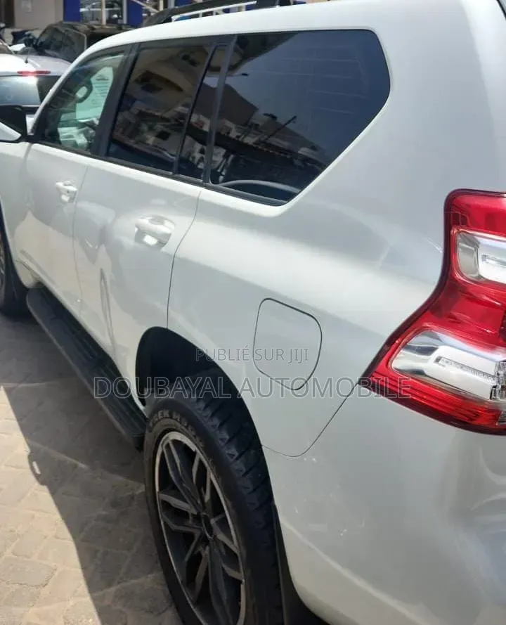 Toyota Land Cruiser Prado 2017 Blanc