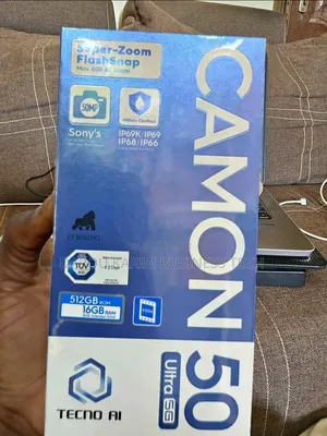 Nouveau Tecno Camon 50 Ultra 512 GB Autre