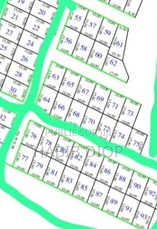 Des Parcelles De 150m2 À Yène