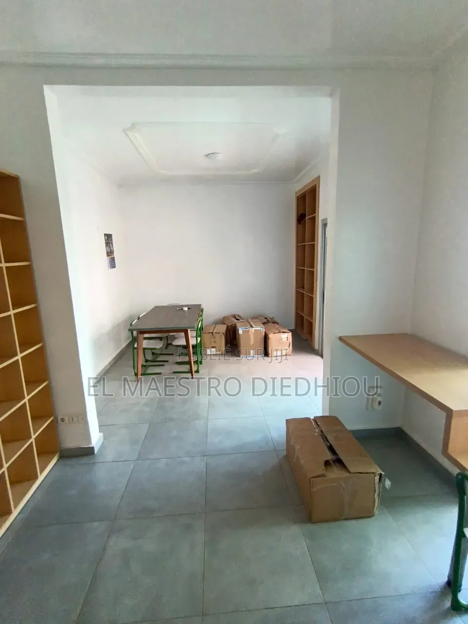 20chbre Maison de ville / Terrasse dans Villa R+2 À Louer à Louer