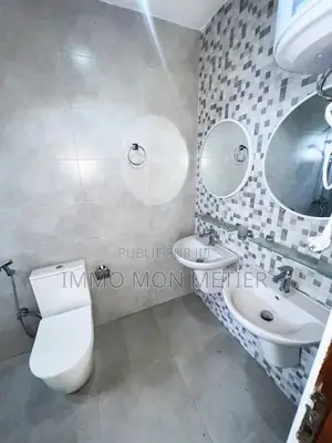 2chbre Appartement dans Appartement F3 A à Louer