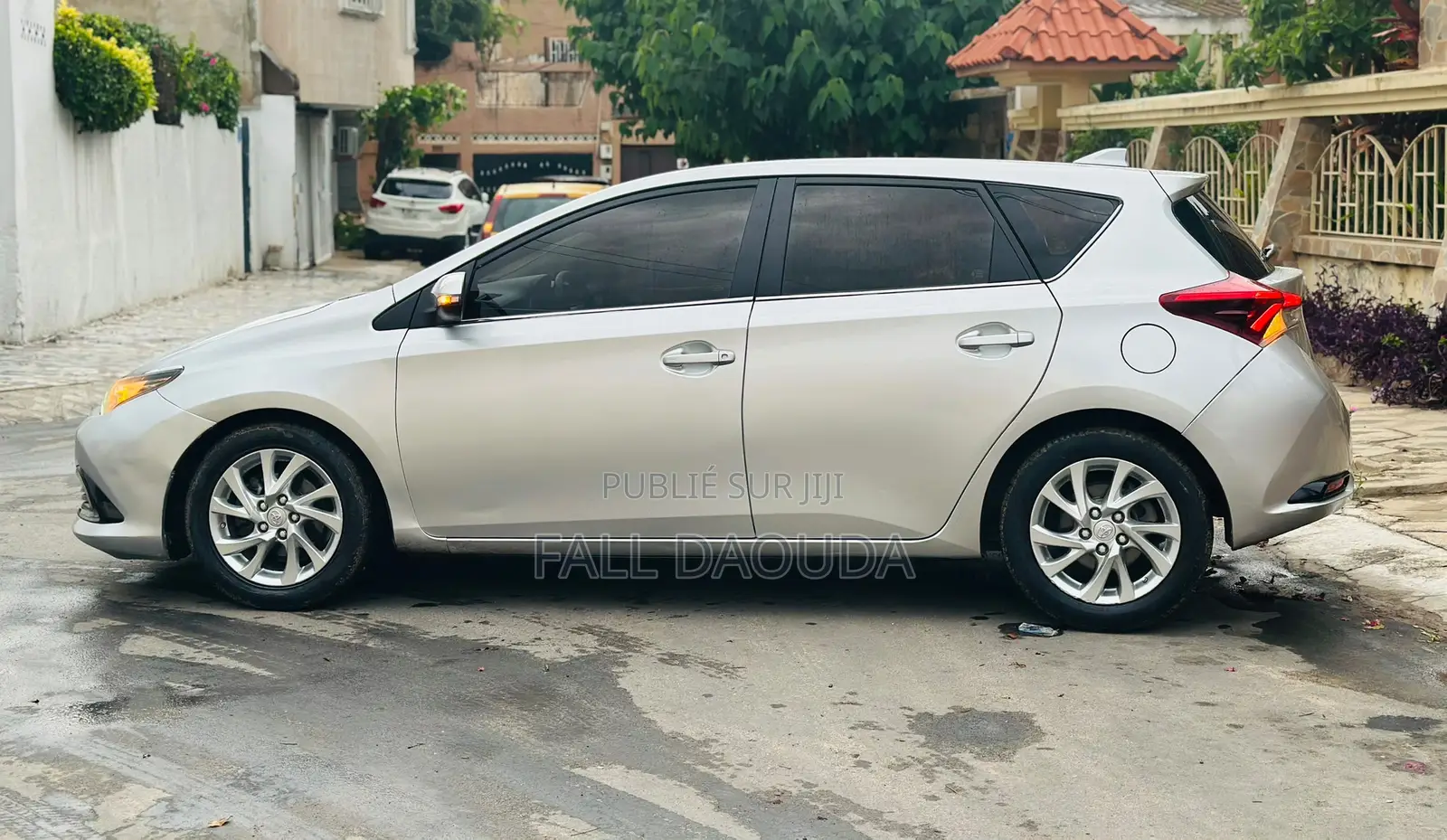 Toyota Auris 2017 Gris