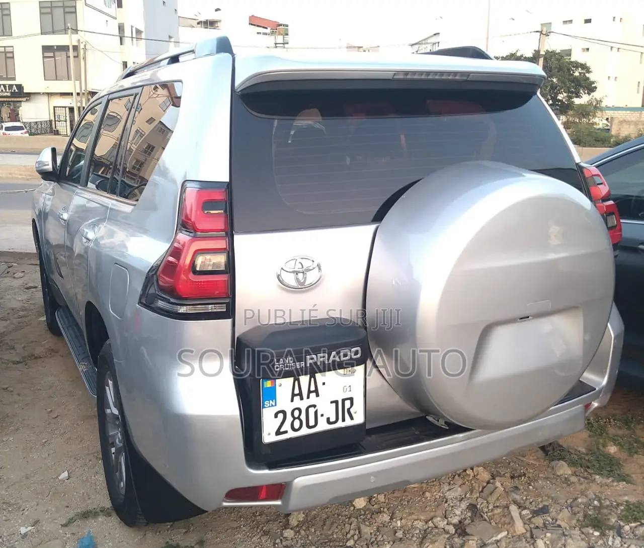 Toyota Land Cruiser 4.0 V6 EXR 2018 Gris
