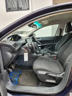 Peugeot 308 2017 Bleu
