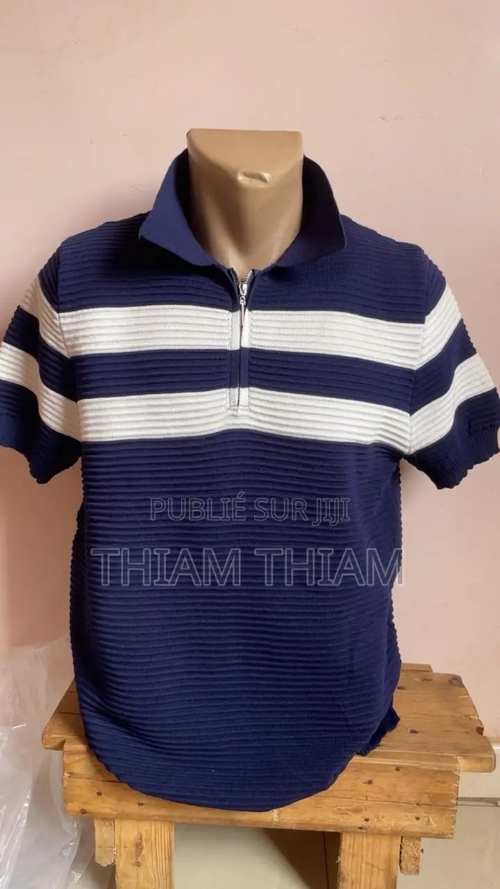 Vêtements Hommes Femmes Enfants