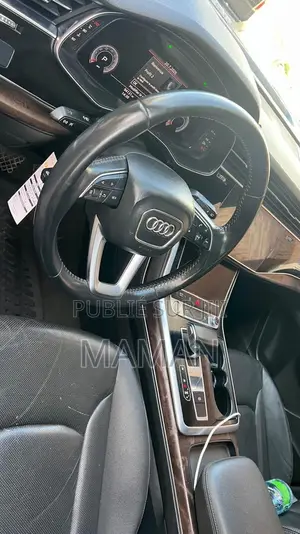 Audi Q8 3.0T Premium AWD quattro 2019 Gris