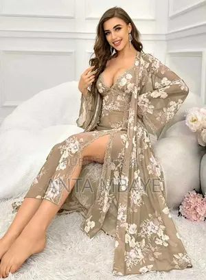 Robe Nuisette Et Manteau