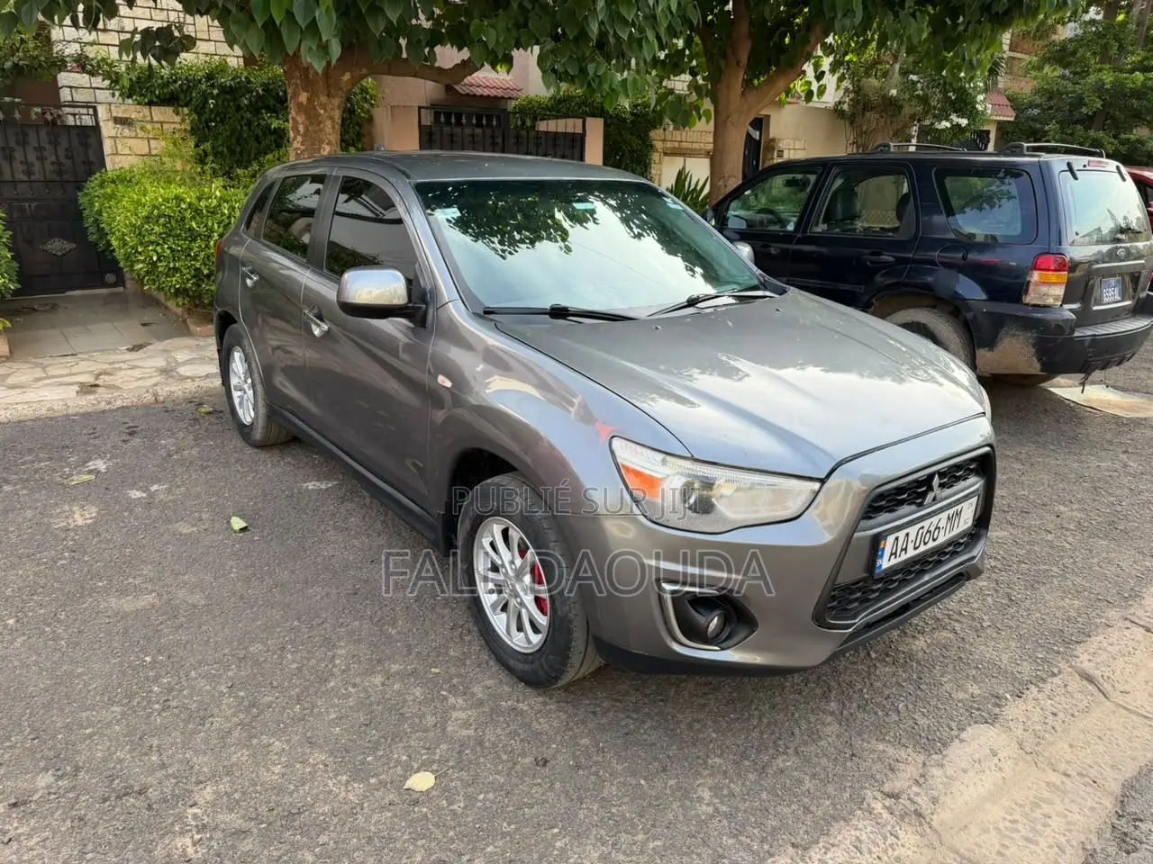Mitsubishi RVR 2015 Gris