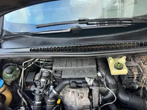 Peugeot 3008 2012 Noir Mat