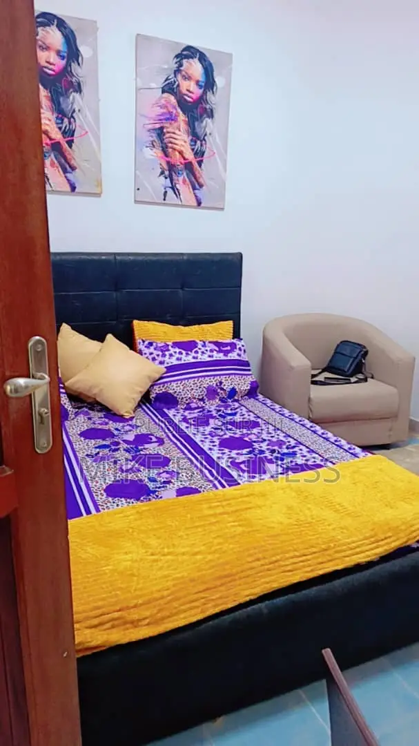 Meublé 1chbre Appartement dans Résidence, HLM à Louer