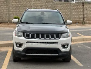 Jeep Cherokee 2018 Beige